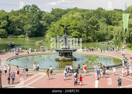 NEW YORK CITY - 28. JUNI 2014: Blick auf die bethesda-Terrasse im Central Park Stockfoto