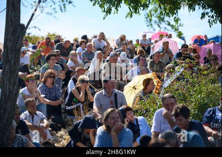 Hochfest der Kreuzerhöhung (auch Triumph des Kreuzes genannt) auf dem Gipfel des Krizevac (Kreuzberg) in Medjugorje. Stockfoto