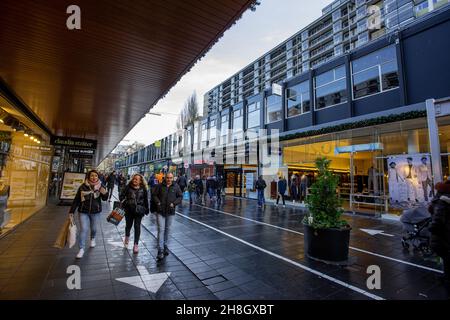 Rotterdam Stadtzentrum, Niederlande. Sonntag, 28th. November 2021. Nach der Ankündigung des scheidenden niederländischen Premierministers Mark Rutte vom vergangenen Freitag hat die N Stockfoto