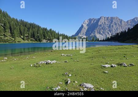 See Seebensee In Den Tiroler Alpen, Zugspitz Region, Im Süden Von Ehrwald In Den Mieminger Bergen, Tirol, Österreich Stockfoto