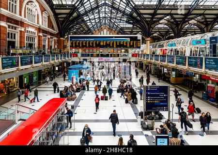 The Concourse at Liverpool Street Station, London, UK. Stockfoto