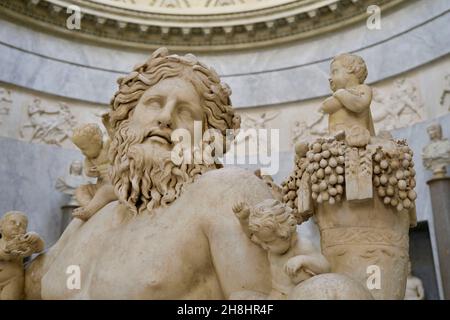 Italien, Latium, Rom, Vatikanstadt, UNESCO-Weltkulturerbe, Vatikanische Museen, das Skulpturenmuseum Chiaramonti, der neue Flügel (Bracio Nuovo), Statue des Nils von Stephen Thompson (1878) Stockfoto