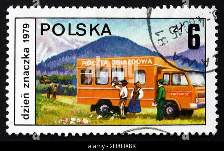 POLEN - UM 1979: Eine in Polen gedruckte Briefmarke zeigt das Mobile Post Office, Stamp Day, um 1979 Stockfoto