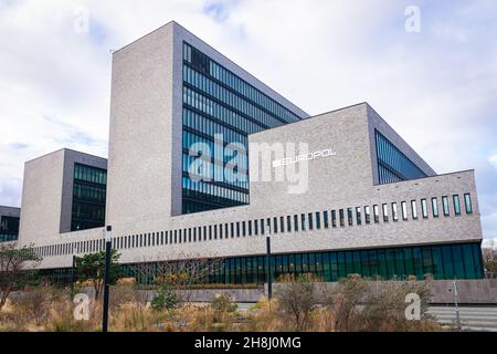 Erlands - November 2021: Sitz von Europol, der Strafverfolgungsbehörde der Europäischen Union in Den Haag, Holland. Stockfoto