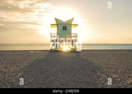 Miami South Beach Rettungsschwimmer Haus in einem bunten Art-Deco-Stil Stockfoto