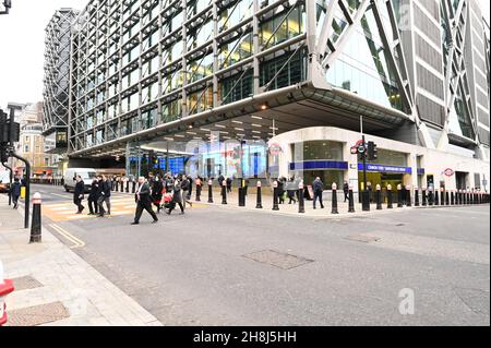 London, London City, UK-30th. November 2021: Der Eingang zur Cannon Street Station in London. Stockfoto