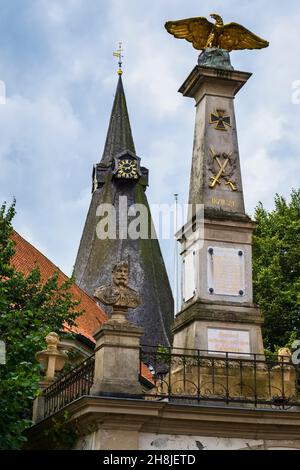 Kriegsdenkmal 1870-71 Kirche St. Martini, Estebrügge, Niedersachsen, Deutschland Stockfoto