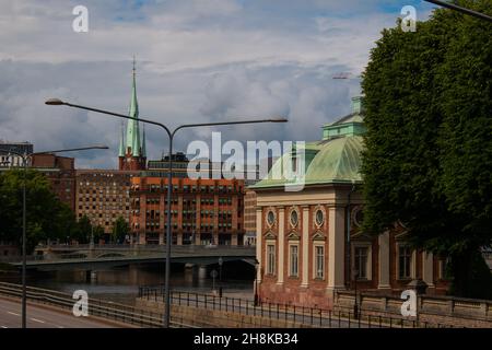 Die Ansicht von Riddarhuset und St. Clara Kyrka in Stockholm, Schweden Stockfoto