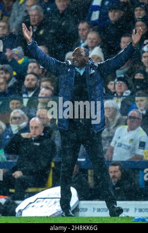 LEEDS, ENGLAND - 30. NOVEMBER: manager Patrick Vieira von Crystal Palace während des Premier League-Spiels zwischen Leeds United und Crystal Palace in der Elland Road am 30. November 2021 in Leeds, England. (Foto von Sebastian Frej) Stockfoto