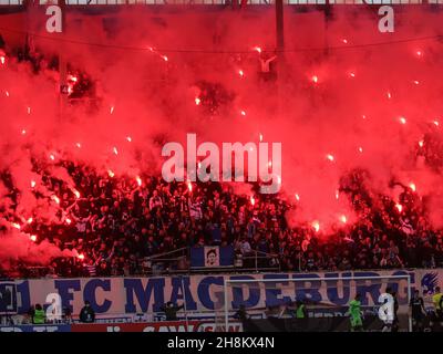 Pyro in Block U Fans von 1.FC Magdeburg in The Game 1. FC Magdeburg vs. SC Verl DFB Soccer 15th Matchday 3rd League Season 2021-2022 am 7th. November 2 Stockfoto