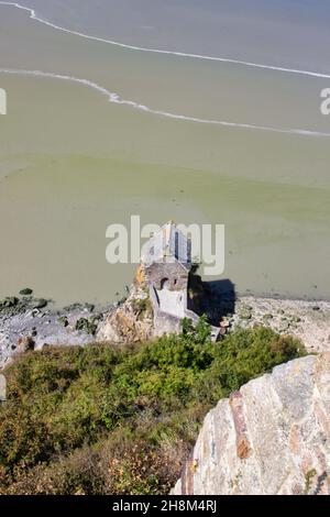 Draufsicht auf die Kapelle am Mont Saint michel, Normandie, Frankreich Stockfoto