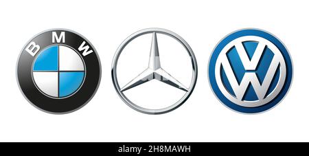 Kiew, UKRAINE - 12. November 2021: Logos-Kollektion von 3 Automarken, auf Weiß Stockfoto