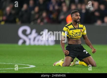 Watford, Großbritannien. 20th. November 2021. Emmanuel Dennis von Watford in Vollzeit während des Premier League-Spiels zwischen Watford und Manchester United in der Vicarage Road, Watford, England am 20. November 2021. Foto von Andy Rowland. Quelle: Prime Media Images/Alamy Live News Stockfoto