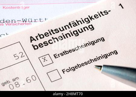 Bescheinigung über Arbeitsunfähigkeit, Anfangsbescheinigung, Folgebescheinigung Stockfoto