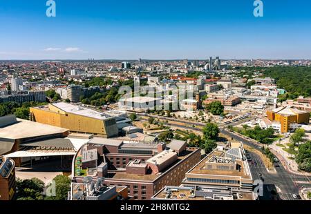 Blick vom Hochhaus am Potsdamer Platz auf die Neue Nationalgalerie, Staatsbibliothek, Philharmonie, Hardenbergplatz und St. Stockfoto