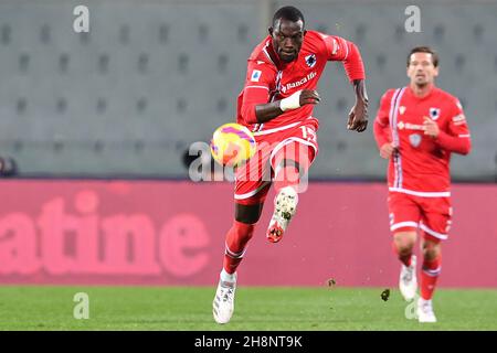 Florenz, Italien. 30th. November 2021. Omar Colley (Sampdoria) während ACF Fiorentina vs UC Sampdoria, italienische Fußballserie A Spiel in Florenz, Italien, November 30 2021 Quelle: Independent Photo Agency/Alamy Live News Stockfoto