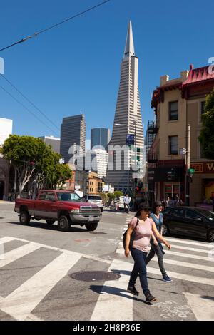 San Francisco, USA-20. Juni 2017: Blick auf die Straßen von San Francisco im Sommer Stockfoto