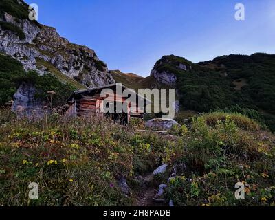 Berghütte in den allgäuer alpen Stockfoto