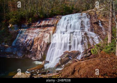 Rainbow Falls im Gorges State Park in der Nähe von Sapphire in North Carolina, USA Stockfoto