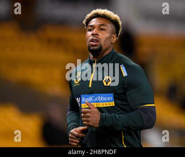 Adama Traore #37 von Wolverhampton Wanderers, die sich vor der aufwärmen Spiel Stockfoto