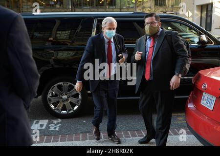 Washington, Usa. 01st Dez 2021. Jose Antonio Kast, der chilenische Präsidentschaftskandidat, kommt zu einem Treffen mit Geschäftsleuten und Denkern im Think Tank Inter American Dialogue in Washington DC, USA. Kredit: SOPA Images Limited/Alamy Live Nachrichten Stockfoto