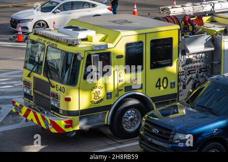 Der Feuerwehrwagen Engine 40 der Feuerwehr Atlanta am Hartsfield-Jackson Atlanta International Airport in Atlanta, Georgia. (USA) Stockfoto