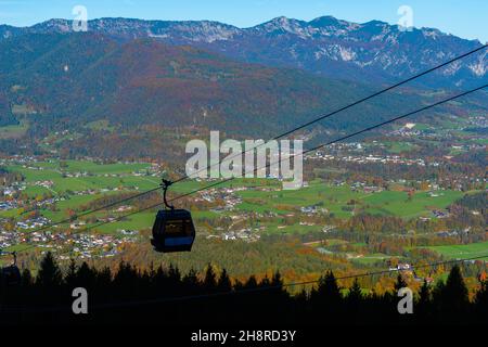 Blick auf Berchtesgaden und Täler von der Jenner Alm auf dem Jenner Berg auf ca. 1800m m ü.d.M. in den bayerischen Alpen, Oberbayern, Süddeutschland Stockfoto