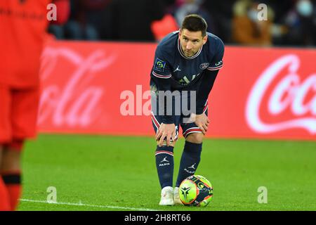 Paris, Frankreich. 01st Dez 2021. Lionel Messi am 1. Dezember 2021 beim PSG gegen OGC Nice im Princes Park in Paris, Frankreich. (Foto: Lionel Urman/Sipa USA) Quelle: SIPA USA/Alamy Live News Stockfoto