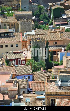 Panorama der Stadt Begur in der Region Baix Empordà Provinz Gerona, Katalonien, Spanien Stockfoto