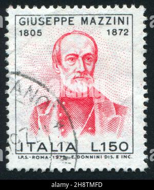 ITALIEN - UM 1972: Briefmarke gedruckt von Italien, zeigt Giuseppe Mazzini (1805-1872), Patriot und Schriftsteller, um 1972 Stockfoto