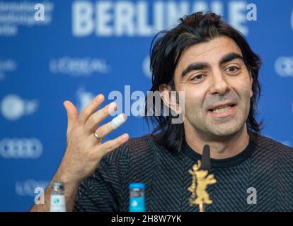 BERLIN, DEUTSCHLAND-Februar 09: Fatih Akin nimmt an der Pressekonferenz „The Golden Glove“ bei den Internationalen Filmfestspielen der Berlinale 69th Teil Stockfoto