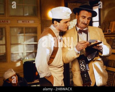 Wohin und zurück, Fernsehserie Deutschland 1982, Darsteller: Gabriel Barylli, Gideon Singer Stockfoto