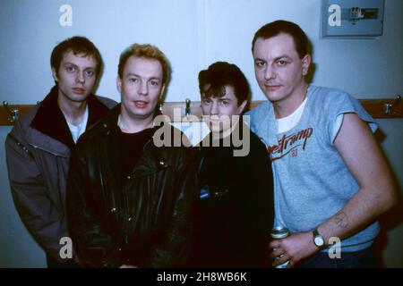 Spider Murphy Gang, Münchner Rock 'n' Roll Band, Michael Busse, Barny Murphy, Günther Sigl, Franz Trojan, 1983. Spider Murphy Gang, Munich Rock 'n' Roll Band, Michael Busse, Barny Murphy, Günther Sigl, Franz Trojan, 1983. Stockfoto