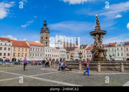 CESKE BUDEJOVICE, TSCHECHISCHE REPUBLIK - 14. JUNI 2016: Blick auf den Premysl Otakar II. Platz in Ceske Budejovice. Stockfoto