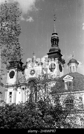 Œwiêta Lipka, 1946. Sanktuarium Maryjne, obiekt zabytkowy z póŸnego baroku w Polsce. gr PAP/Jerzy Baranowski Swieta Lipka, 1946. Das Marienheiligtum aus dem späten Barroque. gr PAP/Jerzy Baranowski Stockfoto