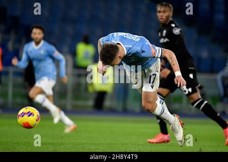 Roma, Italien. 02nd Dez 2021. Ciro unbeweglich der SS Lazio in Aktion während der Serie Ein Fußballspiel zwischen SS Lazio und Udinese Calcio im Olimpico-Stadion in Rom (Italien), 2nd. Dezember 2021. Foto Antonietta Baldassarre/Insidefoto Kredit: Insidefoto srl/Alamy Live News Stockfoto