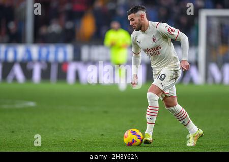 Genua, Italien. 01st Dez 2021. Theo Hernandez (Mailand) während Genua CFC vs AC Mailand, italienische Fußballserie A Spiel in Genua, Italien, Dezember 01 2021 Quelle: Unabhängige Fotoagentur/Alamy Live News Stockfoto