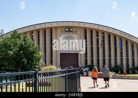 Oklahoma City, OK - 18. September 2021: Hundertjähriges Gebäude auf der Oklahoma State Fair. Stockfoto