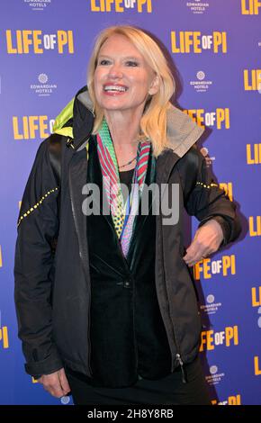 Anneka Rance besuchte Life of Pi im Wyndham’s Theatre, Charing Cross Rd, London, Großbritannien. 2nd. Dezember 2012. Stockfoto