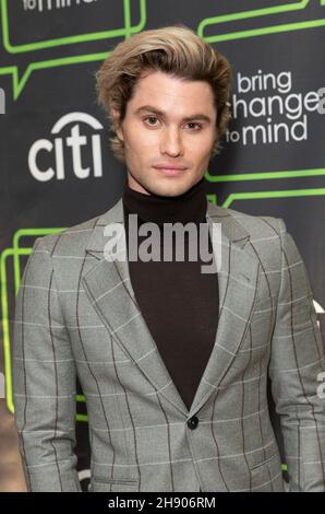 New York, NY - 2. Dezember 2021: Chase Stokes nimmt an der „Bring Change to Mind“-Gala in der City Winery Teil Stockfoto