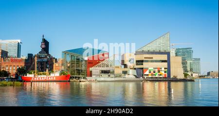 Baltimore, Maryland, Vereinigte Staaten von Amerika – 6. September 2016. Der Binnenhafen von Baltimore, MD, mit dem USCG Lightship, dem historischen Schiff von CHESPESAAKE, N Stockfoto