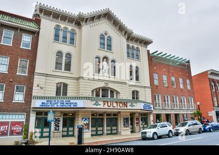 Lancaster, Pennsylvania, Vereinigte Staaten von Amerika – 30. September 2016. Fulton Theatre Gebäude in der North Prince Street 12-14 in Lancaster, PA. Stockfoto