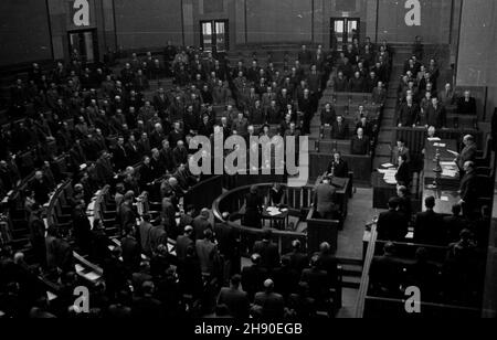 Warszawa, 1947. Posiedzenie Sejmu Ustawodawczego. ka PAP/Jerzy Baranowski Dok³adny miesi¹c i dzieñ wydarzenia nieustalone. Warschau, 1947. Eine Sitzung des Gesetzgebenden Sejm. wb PAP/Jerzy Baranowski Stockfoto