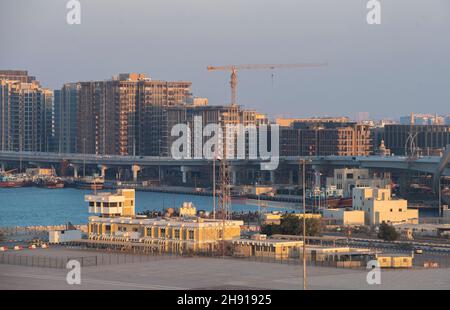 Gesamtansicht der Bauarbeiten in Deira, Dubai, Vereinigte Arabische Emirate. Bilddatum: Freitag, 26. November 2021. Bildnachweis sollte lauten: Anthony Devlin Stockfoto