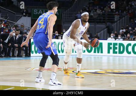 Madrid, Spanien, 2. Dezember 2021, Guerschon Yabusele von Real Madrid während des Euroleague-Basketballspiels von Turkish Airlines zwischen Real Madrid und Maccabi Playtika Tel Aviv am 2. Dezember 2021 im Wizink Center in Madrid, Spanien - Foto: Laurent Lairys/DPPI/LiveMedia Stockfoto