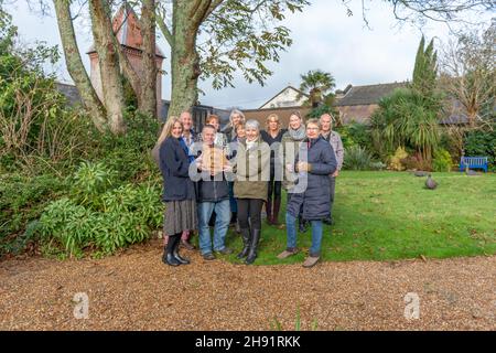 Fontwell, West Sussex, 3. Dezember 2021. Die Royal Horticultural Society gab am Freitag bekannt, dass Denmans Garden, ein RHS-Partnergarten, beim Wettbewerb „RHS Partner Garden of the Year“ zum regionalen Gewinner für die Südost- und Kanalinseln ernannt wurde. Der erste Wettbewerb lud RHS-Mitglieder ein, ‘für ihren bevorzugten 2021 Feel Good’-Garten zu stimmen, in Anerkennung der Vorteile für Gesundheit und Wohlbefinden, die sich aus dem Besuch von Gärten ergeben. Sechs Gärten wurden als regionale Gewinner ausgewählt und die Larch Cottage Nurseries wurde zum Gesamtsieger gewählt. „Es gibt viele tolle und wunderschöne RHS Stockfoto