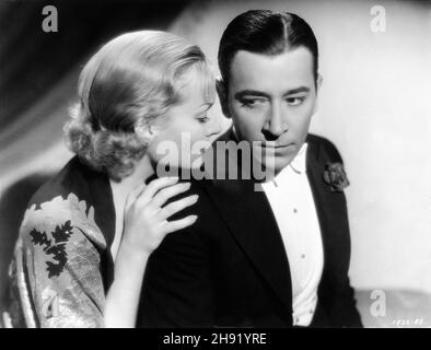 CAROLE LOMBARD und GEORGE FLOSS in RUMBA 1935 Regie MARION GERING Geschichte Guy Endore und Seena Owen Kostümdesign Travis Banton Paramount Picturms Stockfoto