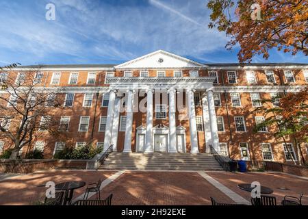 COLLEGE PARK, MD, USA - 20. NOVEMBER: Tydings Hall am 20. November 2021 an der University of Maryland in College Park, Maryland. Stockfoto