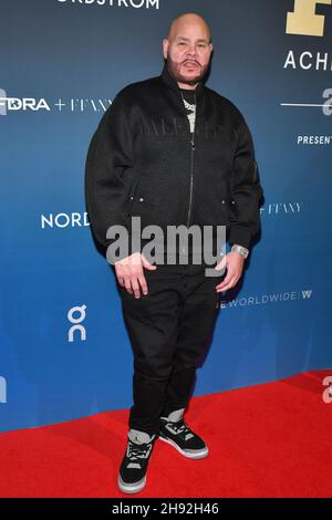 Fat Joe nimmt am 30. November 2021 in New York an den Footwear News Achievement Awards 2021 in der Casa Cipriani Teil. Stockfoto