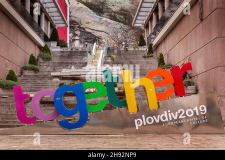Plovdiv, Bulgarien - 25. November 2021: Kulturhauptstadt Europas 2019, gemeinsam Motto des Zentrums Stockfoto